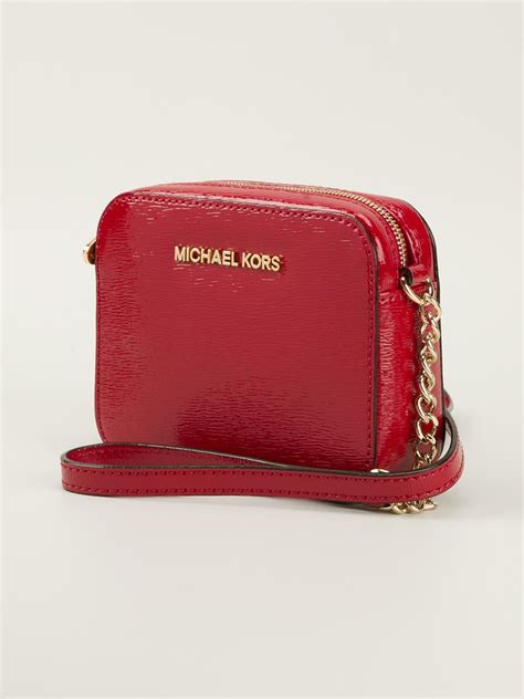 michael kors red crossbody|Mehr.